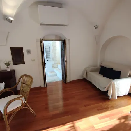 Girolamo Location Apartment