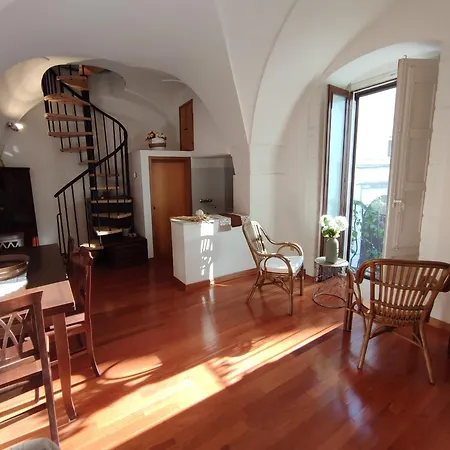 Girolamo Location *