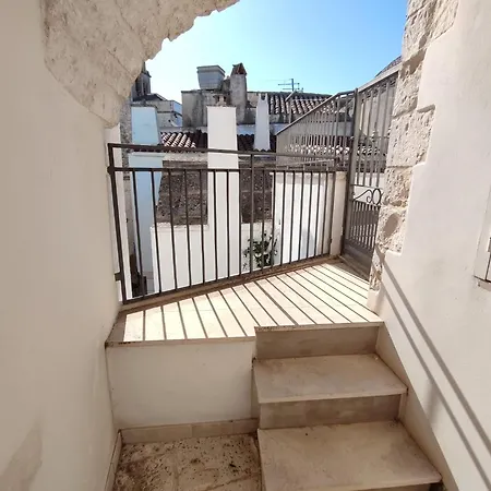 Girolamo Location * Cisternino